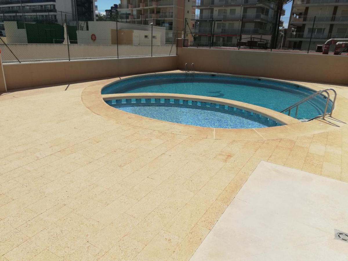 Caprimar Solo Familia Serviplaya Playa de Gandia Dış mekan fotoğraf